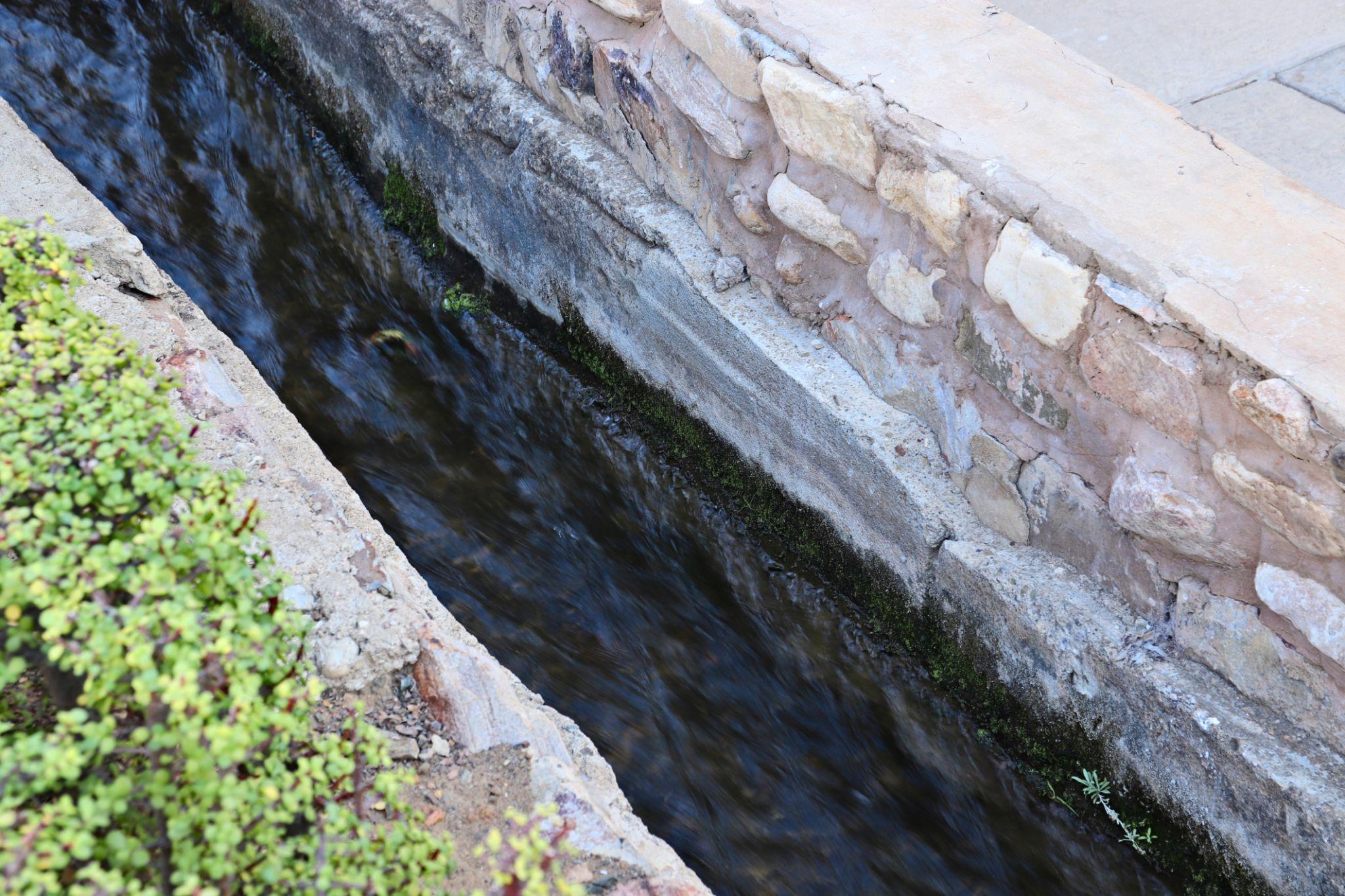 Stanford’s “Leiwater” Irrigation System